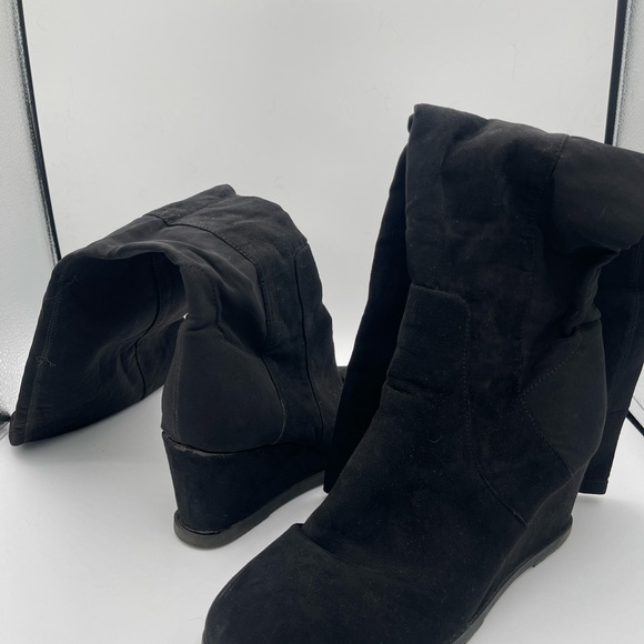 UNISA WEDGE SUEDE BOOTS SIZE 11 - Picture 4 of 4